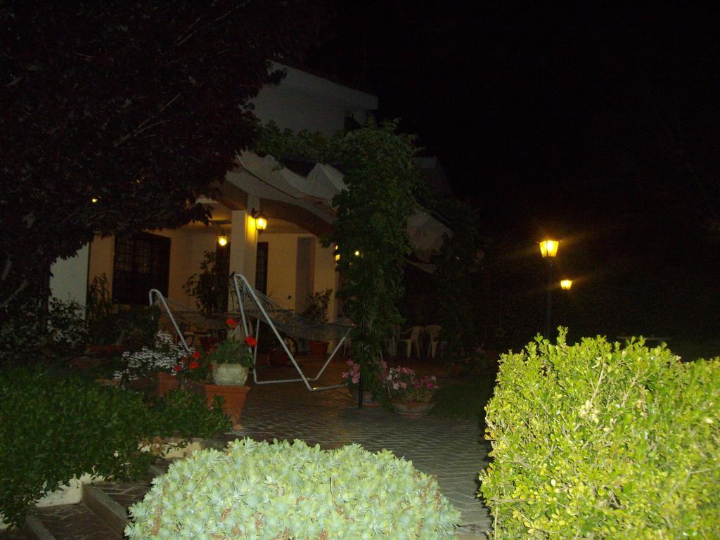 L'Albero Del Pepe Panzió Fiano Romano Szoba fotó